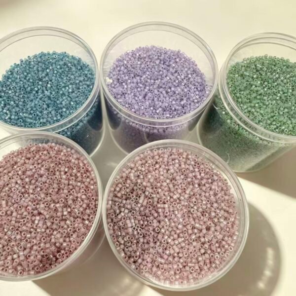 1.6mm Delica Seed Beads, Cylindrical Loose Beads with Clear Storage Tube, 15g Per Tube for Jewelry Making DIY